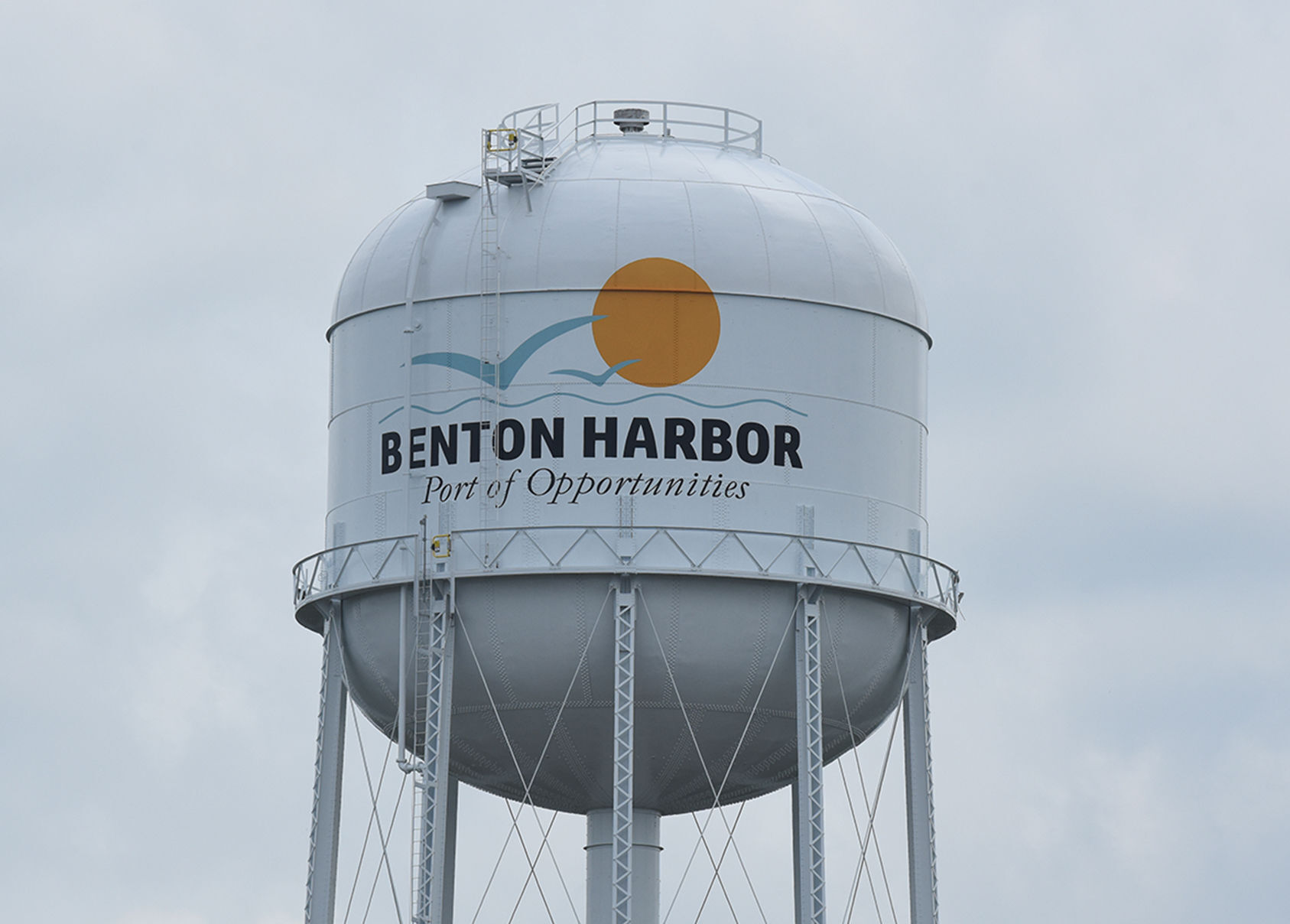 220708-HP-bh-water-tower1-photo.jpg
